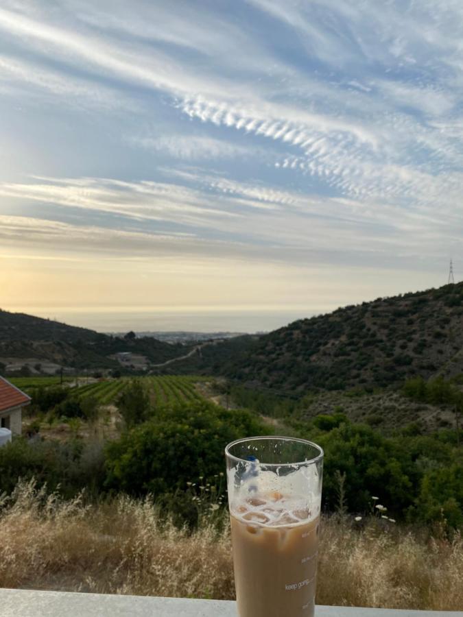 Chardonnay Guest Studio Rooms With Great View For Nature Lovers Kyrenia  Exterior photo